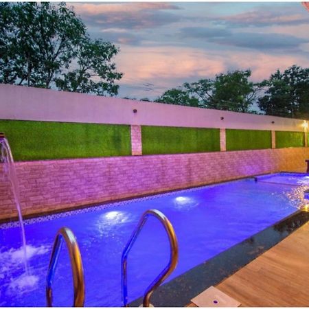 Laughtale Villa 4Bhk Swimming Pool Lonavala Exterior photo